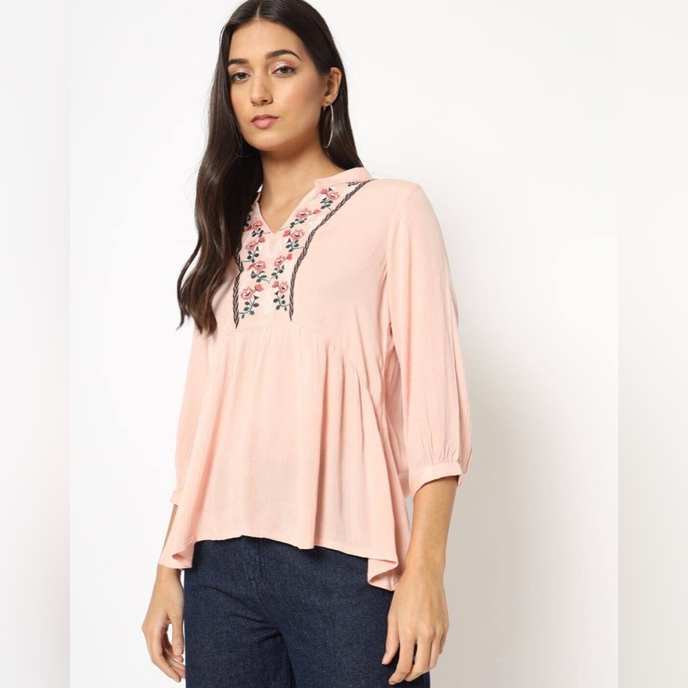 DNMX Pink Tunic Top with Floral Embroidery - size (M)